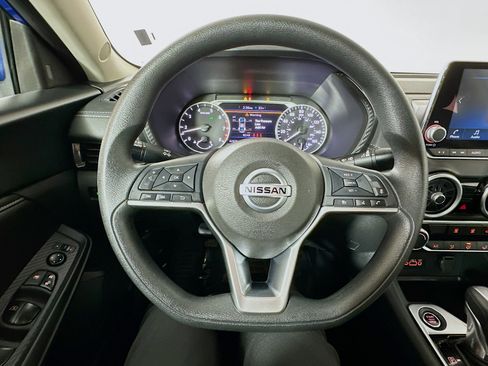 Used 2023 Nissan Sentra SV image 11