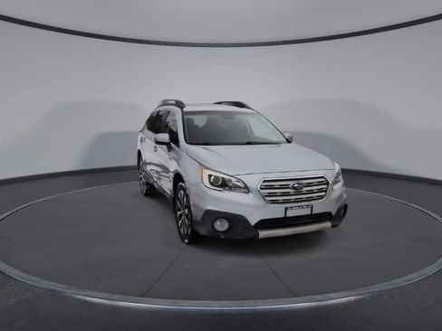 Used 2017 Subaru Outback 2.5i Limited image 2