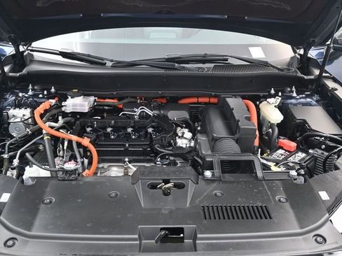 Certified 2025 Honda CR-V Sport image 30