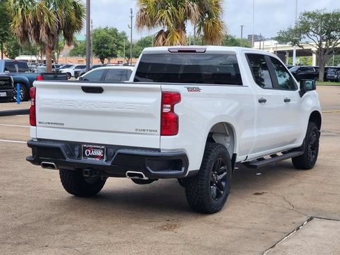 Used 2023 Chevrolet Silverado 1500 Custom Trail Boss AWD/4WD image 7