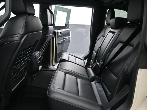 New 2026 Ford Bronco Badlands image 20