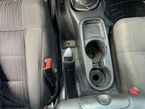 Used 2012 Jeep Wrangler Unlimited Sport AWD/4WD image 13