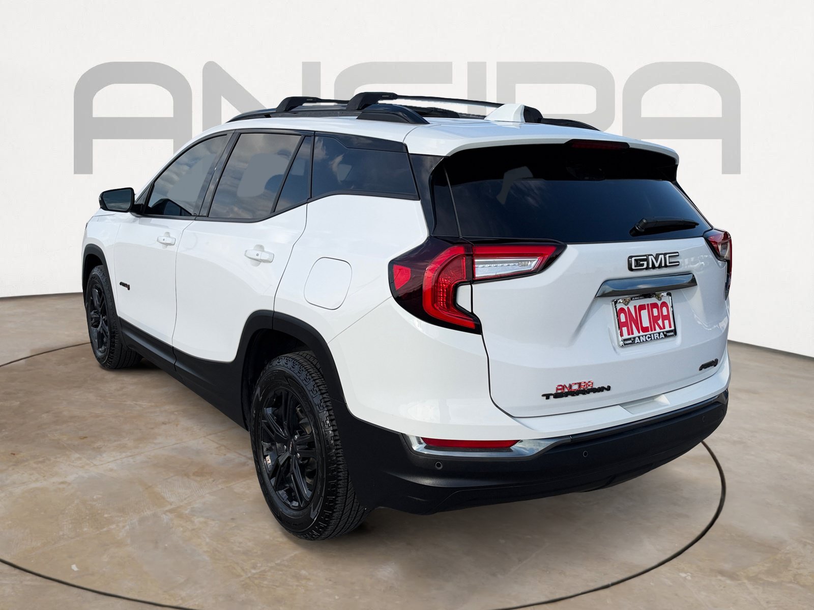 Used 2024 GMC Terrain AT4 AWD/4WD image 8
