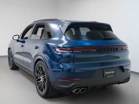 New 2025 Porsche Cayenne S image 97