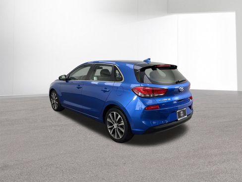 Used 2018 Hyundai Elantra GT FWD image 30