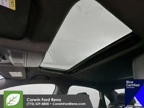 Used 2018 Volkswagen Passat 3.6 image 24