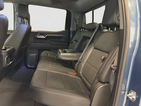 Used 2025 GMC Sierra 1500 Denali AWD/4WD image 14