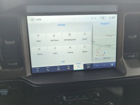 Used 2022 Ford Bronco Outer Banks AWD/4WD image 12