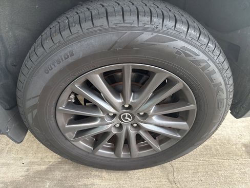 Used 2020 MAZDA CX-5 Touring image 11