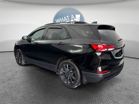 Used 2023 Chevrolet Equinox RS image 6