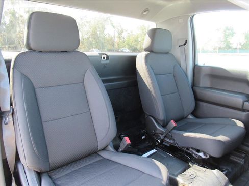 New 2025 Chevrolet Silverado 1500 W/T image 8