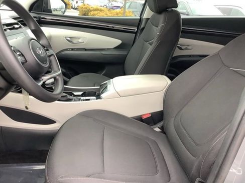 Certified 2024 Hyundai Tucson SE image 17
