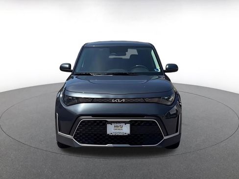 Used 2025 Kia Soul LX w/ LX Technology Package FWD image 4