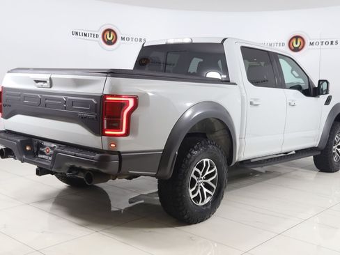 Used 2017 Ford F150 Raptor w/ Equipment Group 802A Luxury AWD/4WD image 3