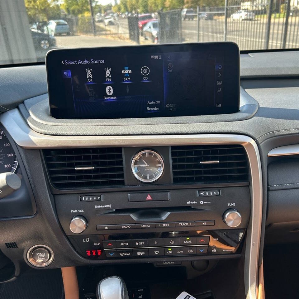 Used 2022 Lexus RX 350 FWD w/ Premium Package image 16