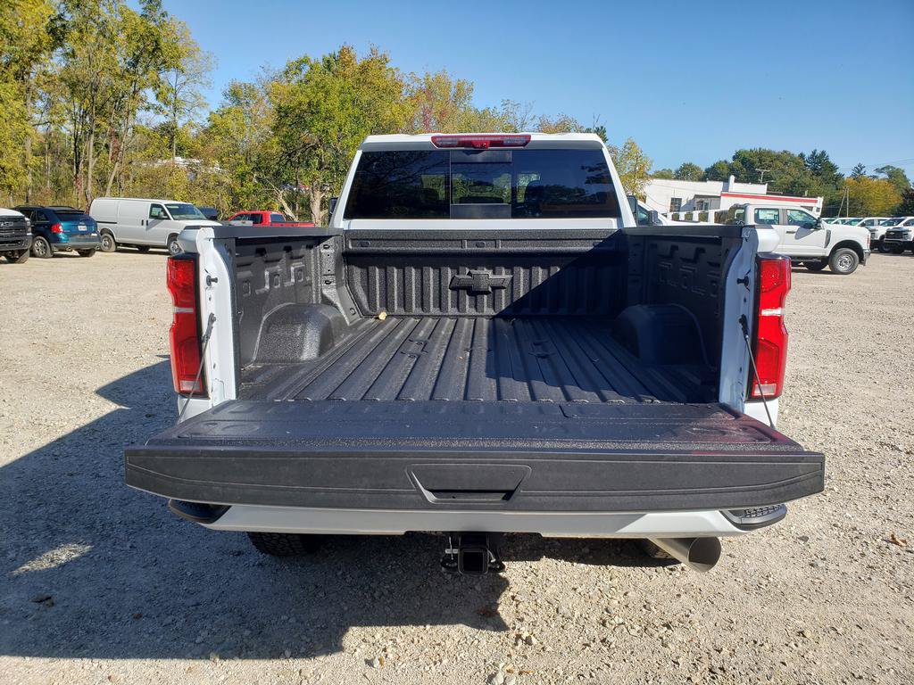New 2026 Chevrolet Silverado 2500 High Country w/ Technology Package AWD/4WD image 10