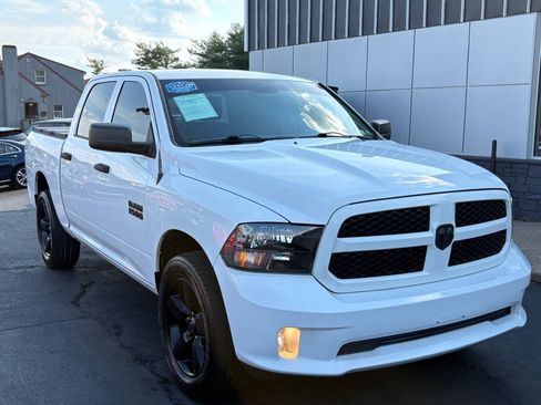 Used 2015 RAM 1500 Express AWD/4WD image 12