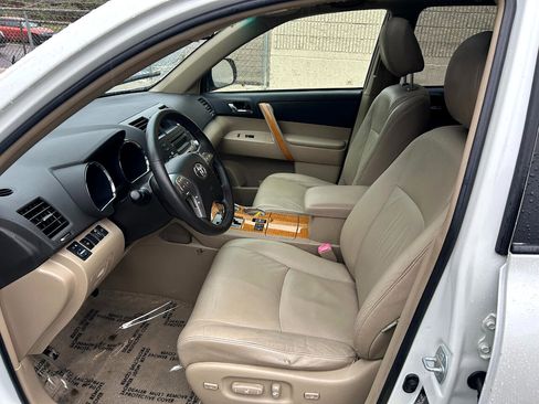 Used 2008 Toyota Highlander Limited image 10