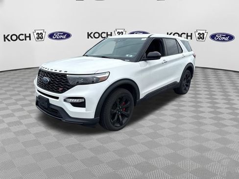 Used 2022 Ford Explorer ST w/ ST Street Pack AWD/4WD image 3