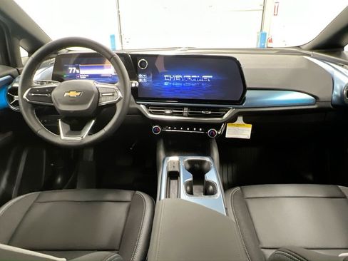Used 2024 Chevrolet Equinox EV LT FWD image 10