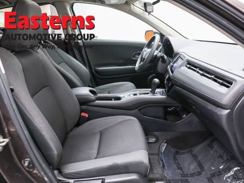 Used 2019 Honda HR-V EX image 23
