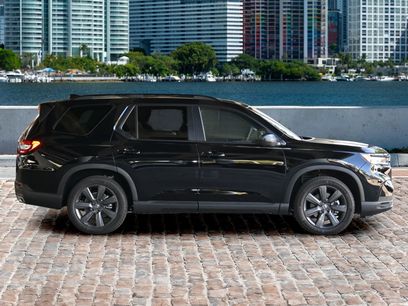 New 2025 Honda Pilot Sport