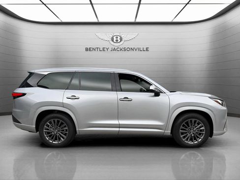 Used 2024 Lexus TX 350 FWD image 5