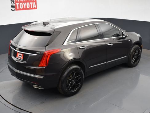 Used 2017 Cadillac XT5 Luxury w/ Driver Awareness Package image 26