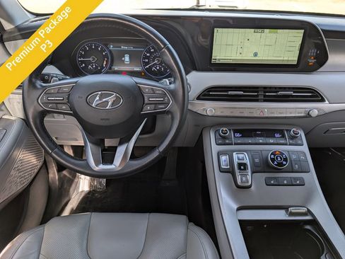 Used 2022 Hyundai Palisade SEL w/ 8P Bench Seat Package AWD/4WD image 17