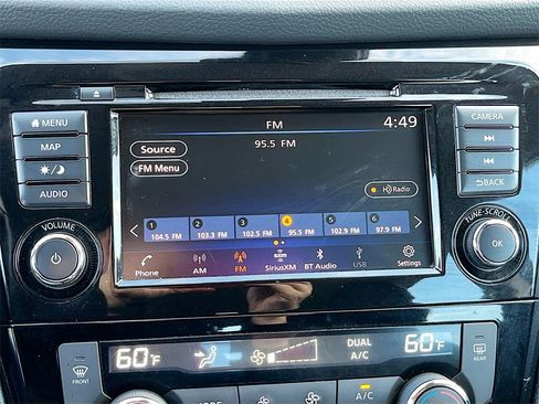 Used 2022 Nissan Rogue Sport SL image 15