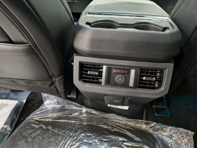 New 2026 Ford F350 Lariat w/ Black Appearance Package AWD/4WD image 29