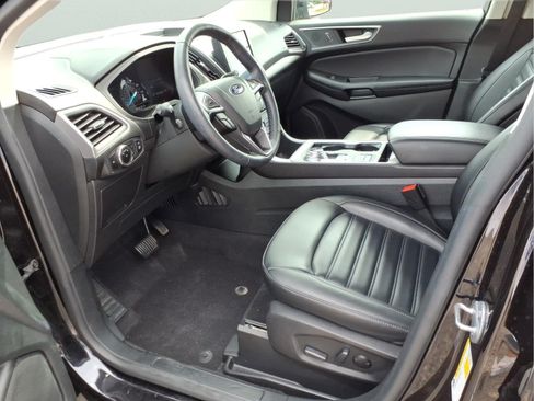 Used 2023 Ford Edge SEL w/ Convenience Package AWD/4WD image 4