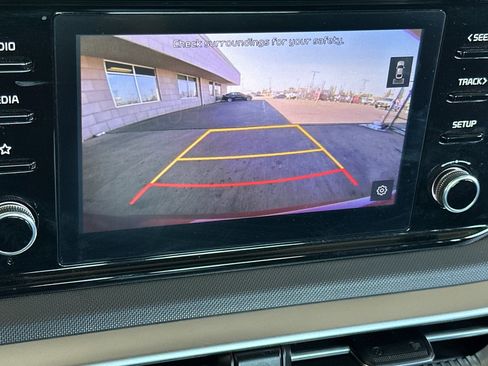 Used 2023 Kia K5 LXS image 18