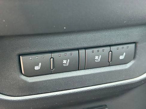 New 2026 Toyota Tundra Platinum AWD/4WD image 23