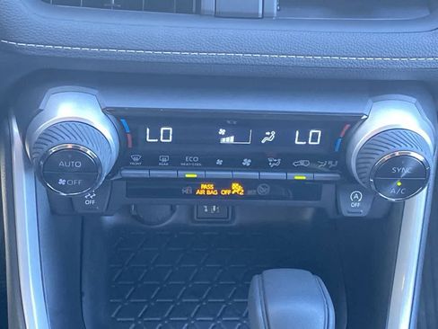 Certified 2025 Toyota RAV4 XLE AWD/4WD image 18