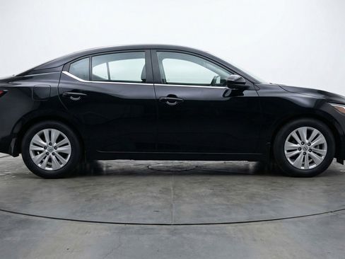 Used 2025 Nissan Sentra S FWD image 9