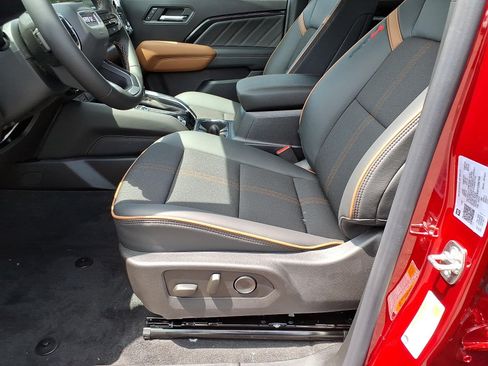 New 2026 GMC Canyon AT4 w/ Technology Plus Package AWD/4WD image 12