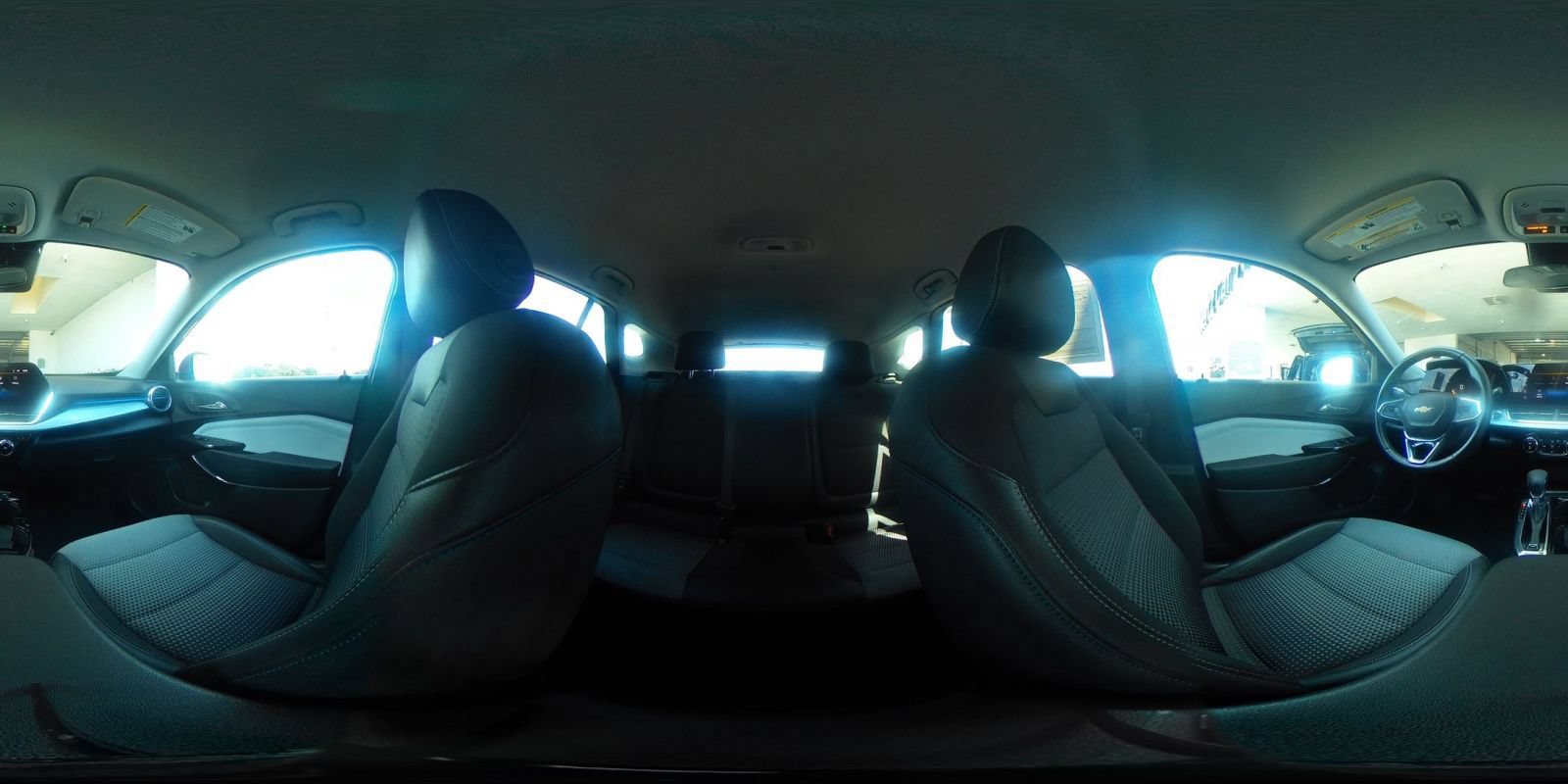 Used 2025 Chevrolet Trax LT w/ LT Convenience Package FWD image 41