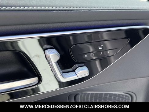 New 2025 Mercedes-Benz GLC 43 AMG 4MATIC image 20