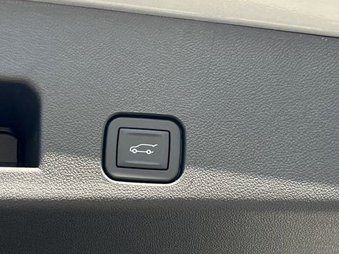 New 2026 Buick Enclave Sport Touring w/ LPO, Floor Liner Package image 21