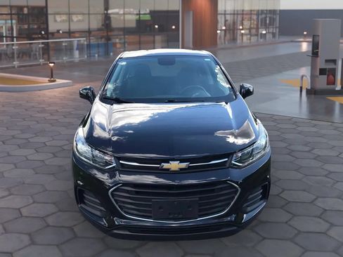 Used 2020 Chevrolet Trax LS FWD image 7