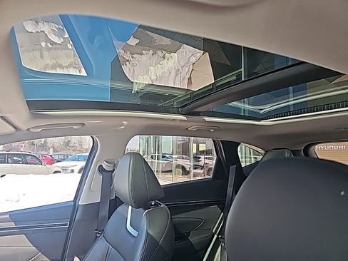 Used 2024 Hyundai Tucson Limited image 27