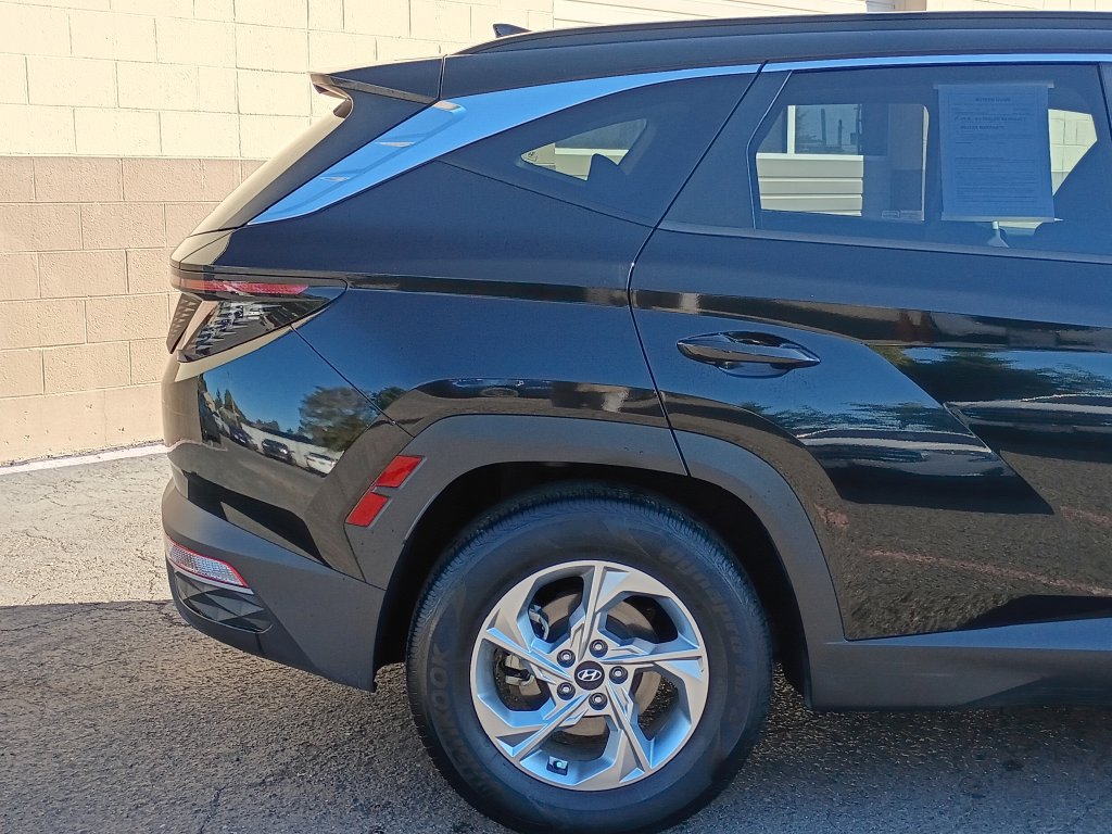 Used 2022 Hyundai Tucson SEL FWD image 4