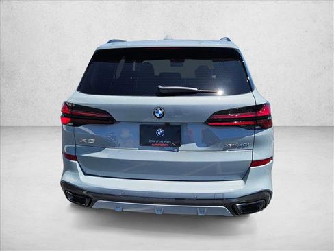 New 2026 BMW X5 xDrive40i AWD/4WD image 8