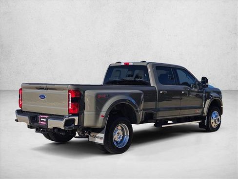New 2026 Ford F450 Lariat w/ FX4 Off-Road Package image 2