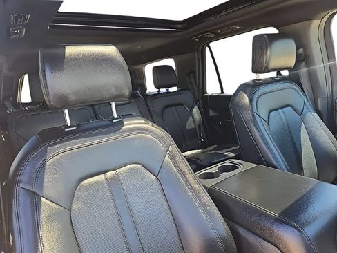 Used 2020 Ford Expedition Limited AWD/4WD image 19