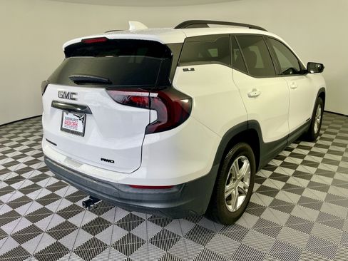 Used 2020 GMC Terrain SLE w/ Driver Convenience Package AWD/4WD image 6