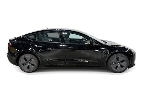 Certified 2023 Tesla Model 3 Standard Range RWD image 7