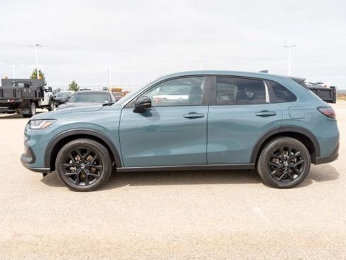 Used 2024 Honda HR-V Sport image 4