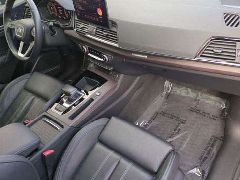 Used 2023 Audi Q5 2.0T Prestige image 19